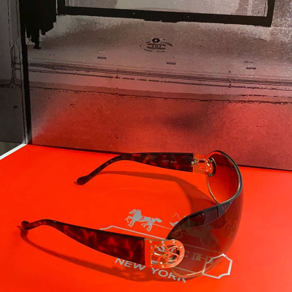 Jessica Simpson sunglasses new.